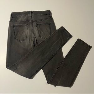 MOTHER Women's Skinny Jeans in Dark Gray